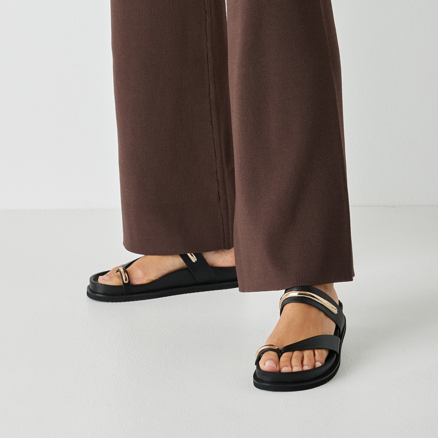 Tamaris 27415-46 Sandals-Black
