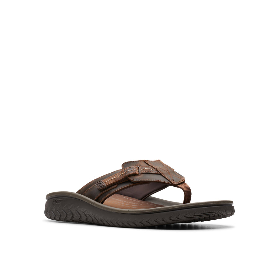 Clarks Wesley Sun Sandals-Beeswax G