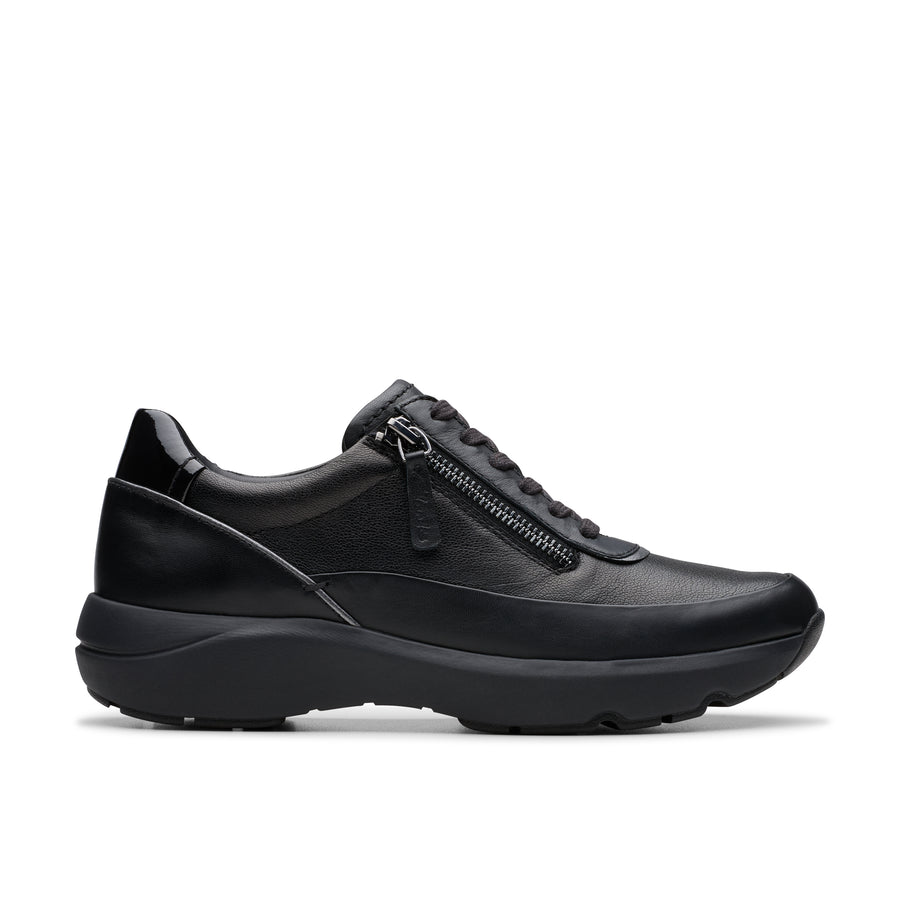 Clarks Tivoli Zip2 Trainer-Black Comb D