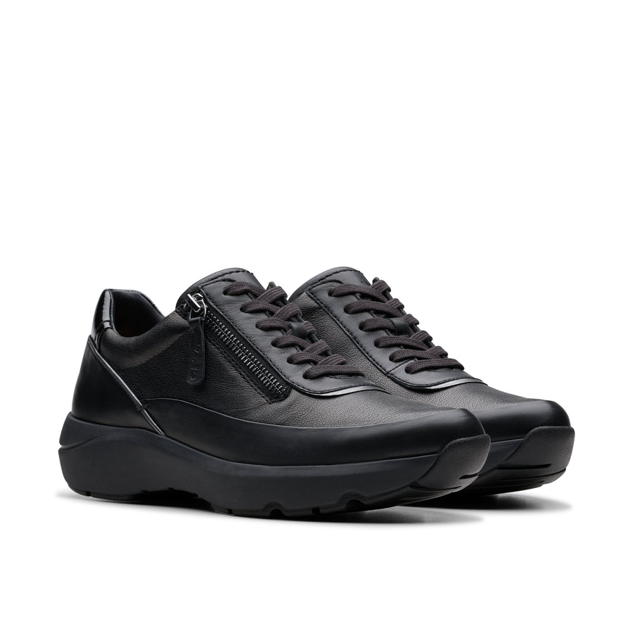 Clarks Tivoli Zip2 Trainer-Black Comb D