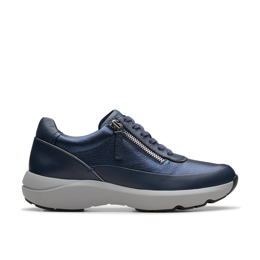 Clarks Tivoli Zip Trainer-Navy Combi D