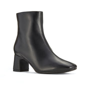 Clarks Fernie Zip Ankle Boot-Black Leather D