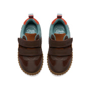 Clarks Cove Den T Boys Shoe-Brown Leather F