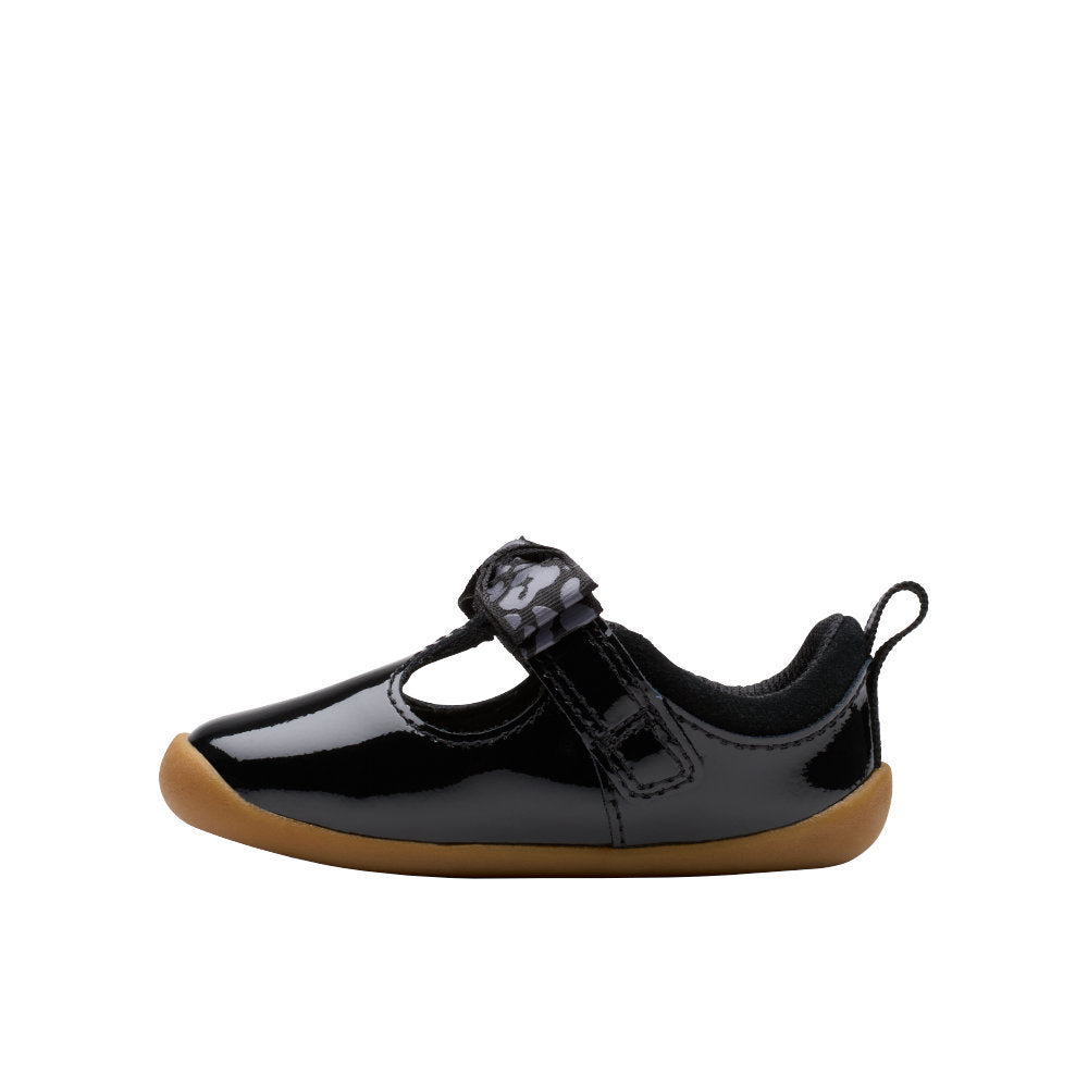 Clarks Roamer Trim T Shoe-Black Patent H