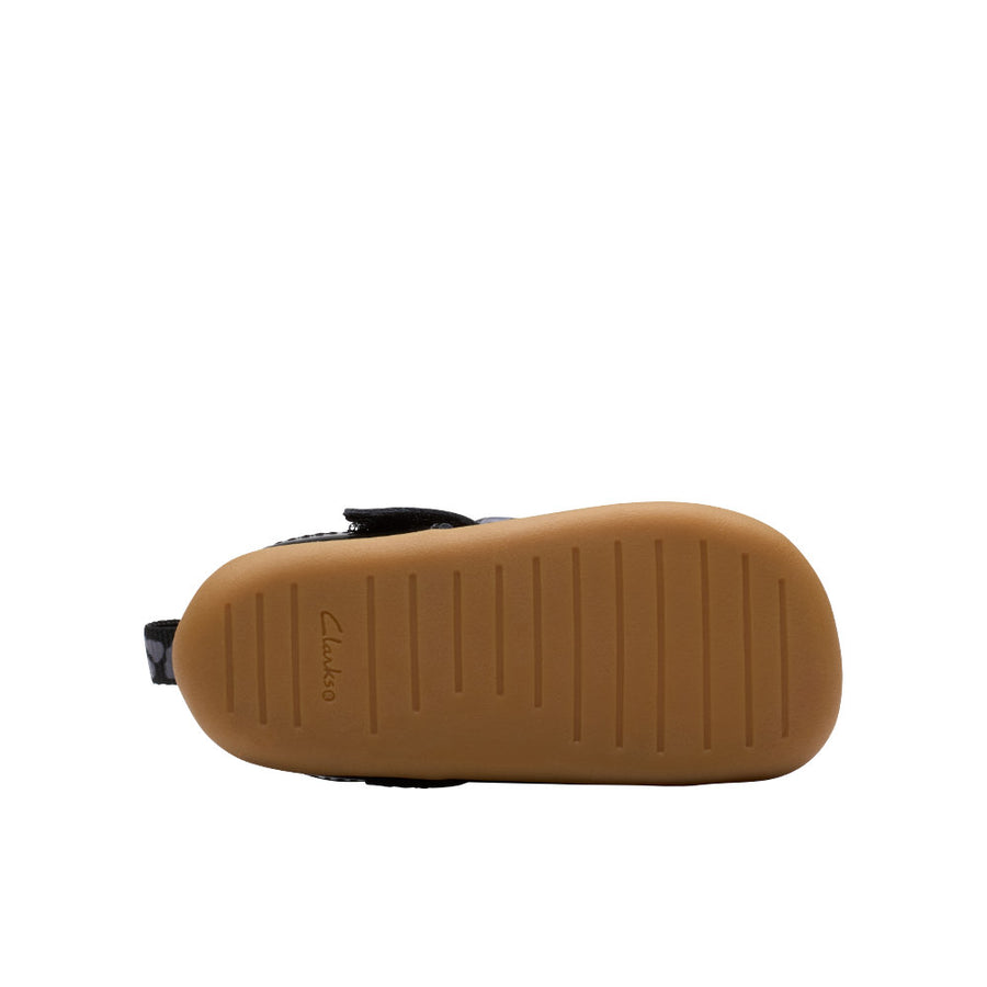 Clarks Roamer Trim T Shoe-Black Patent H