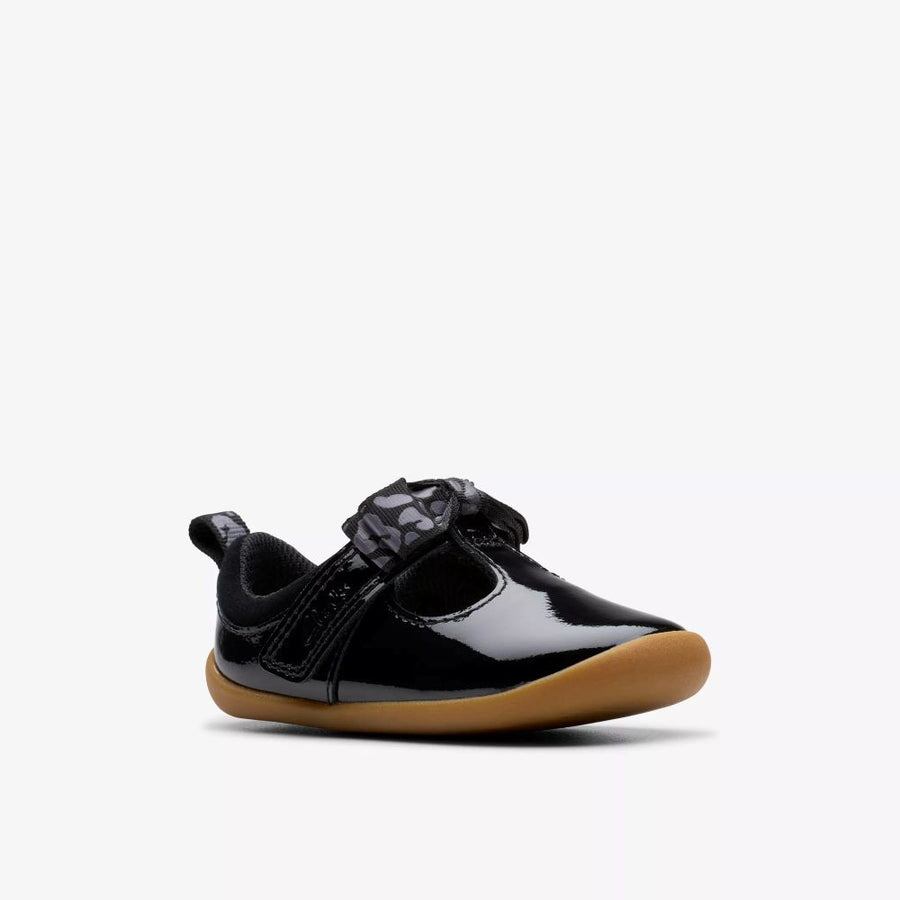 Clarks Roamer Trim T Shoe-Black Patent F