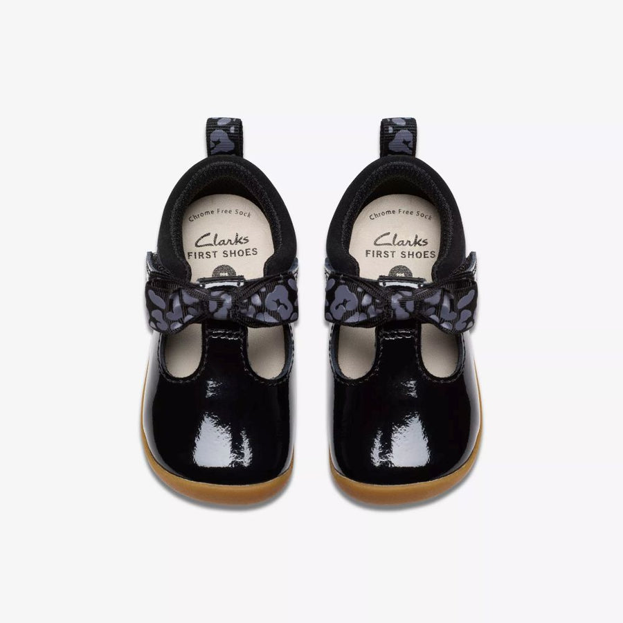 Clarks Roamer Trim T Shoe-Black Patent F