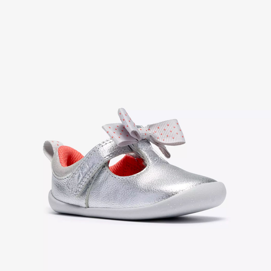 Clarks Roamer Trim T Shoe-Silver Leather F