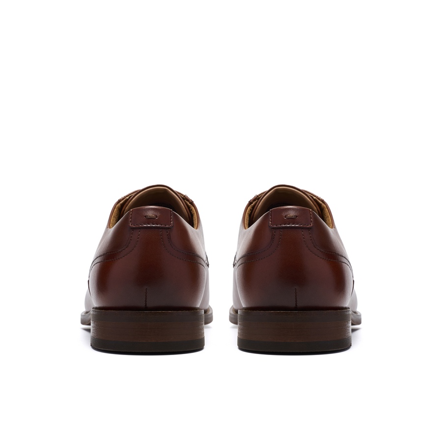 Clarks Bowburn Cap Mens Shoe-Tan Leather G