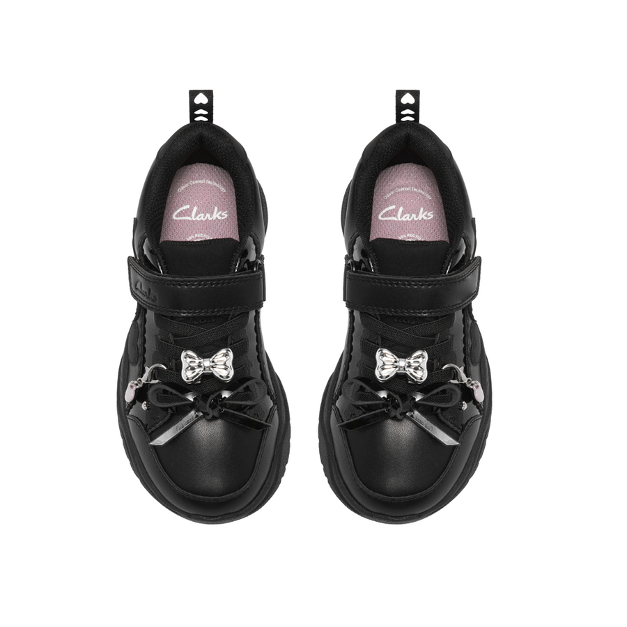 Clarks Featherskip K Shoe-Black Patent F