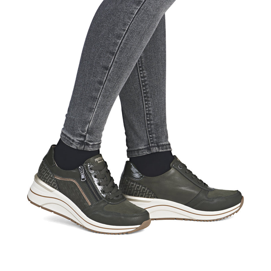 Remonte D0T16-54 Trainers-Forest