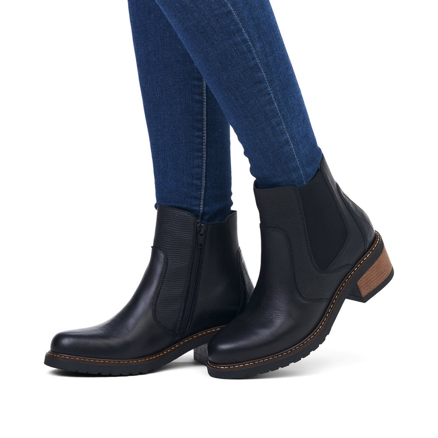 Remonte D1A71 Ankle Boots-Black