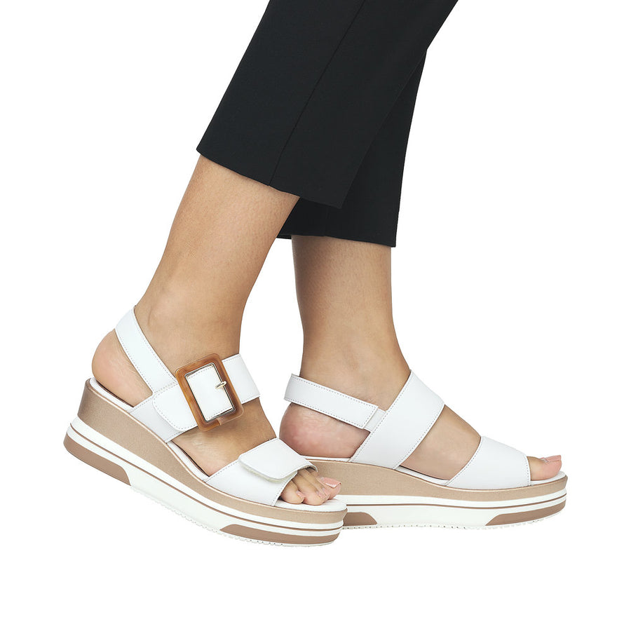 Remonte D1P50 Sandals-White