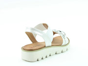 Heavenly Feet Lulu Sandals-White/Silver