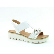 Heavenly Feet Lulu Sandals-White/Silver