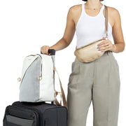 Remonte Q0533-81 Backpack-White/Gold