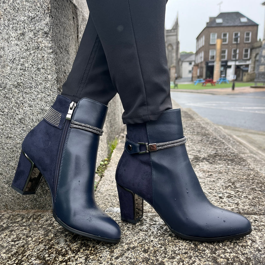 Redz D3423 Ankle Boots-Navy