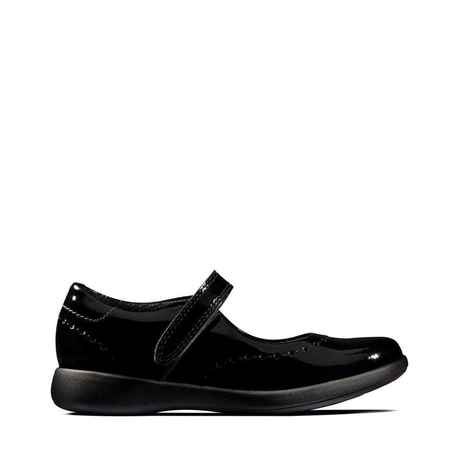 Clarks Etch Craft K Shoe-Black Pat F