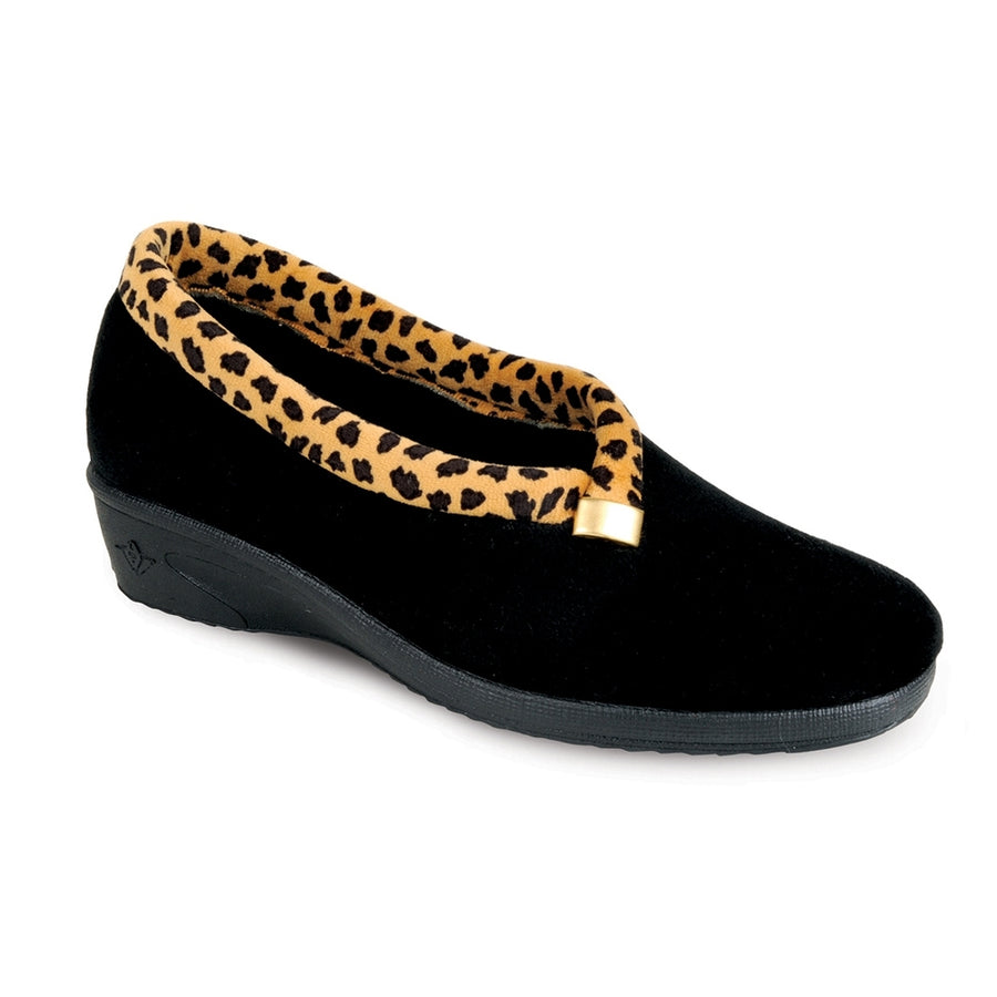 Lunar Paloma Slipper-Black