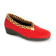 Lunar Paloma Slipper-Red